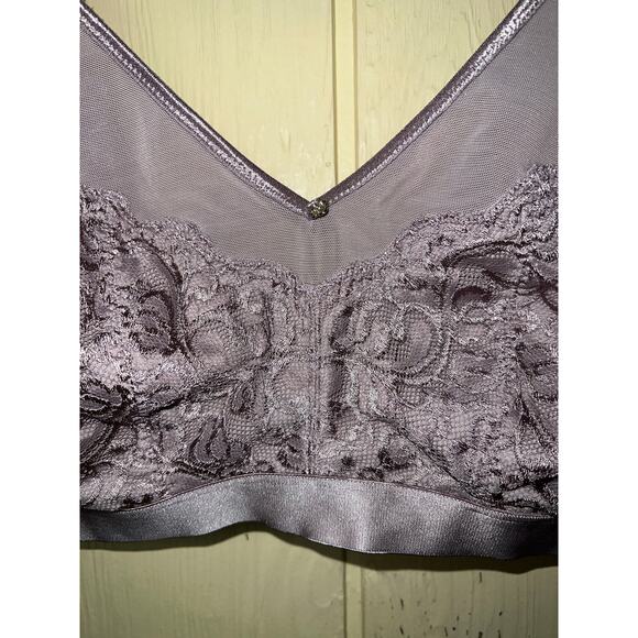 Breezies Bra Lot 36DDD Mesh Lace Wirefree Black + Dusty Plum NoWire Unlined QVC - Picture 8 of 16